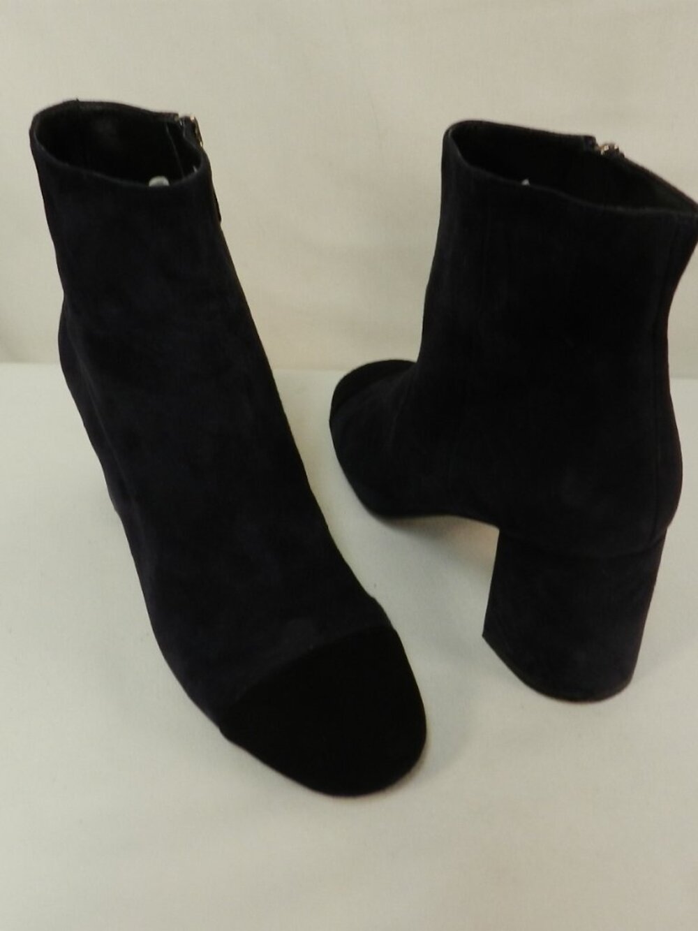 Barneys New York Suede black zip ankle boots booties pumps Italy Size 38 US 8